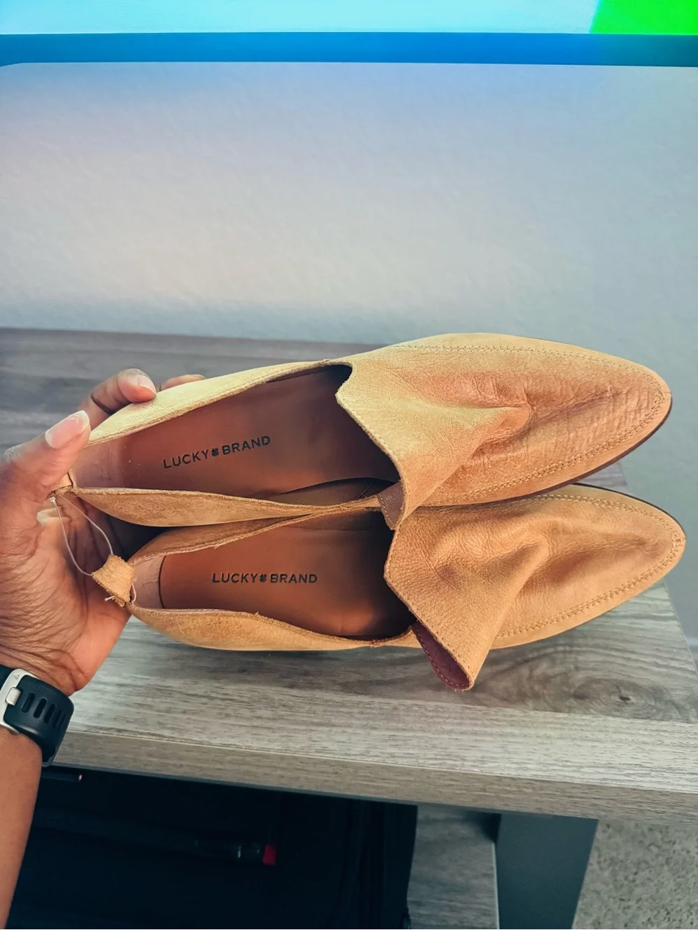 Lucky Brand Women’s Tan Mahzan Slip-On Loafers size 10M